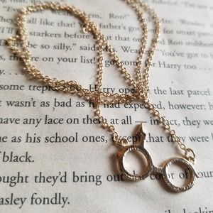 Small Gold 'Boy Who Lived' Harry Potter Necklace